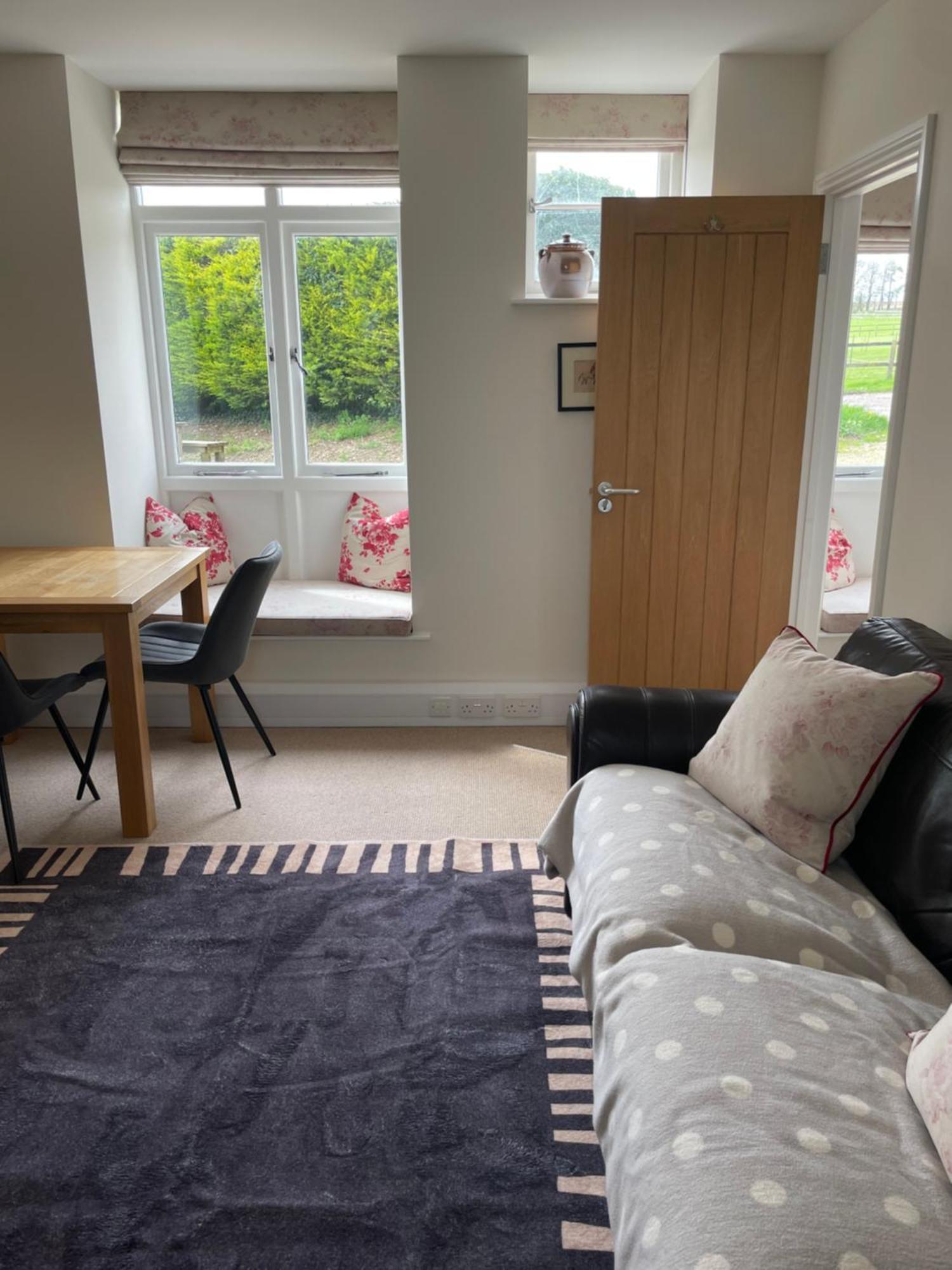 Scotland Lodge Farm, Stonehenge - The Stalls Groundfloor No Dogs & The Loft Dog Friendly Salisbury Exterior photo